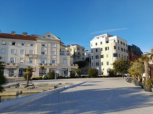 West Coast Promenade