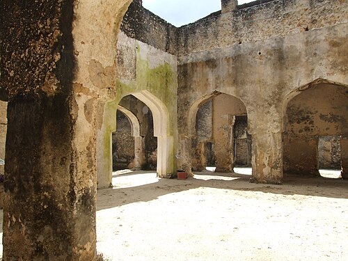Mtoni Palace Ruins