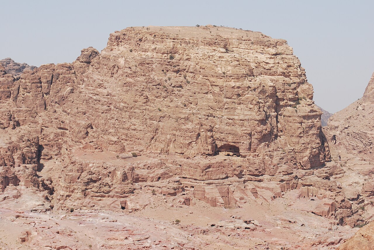 صورة المذبح