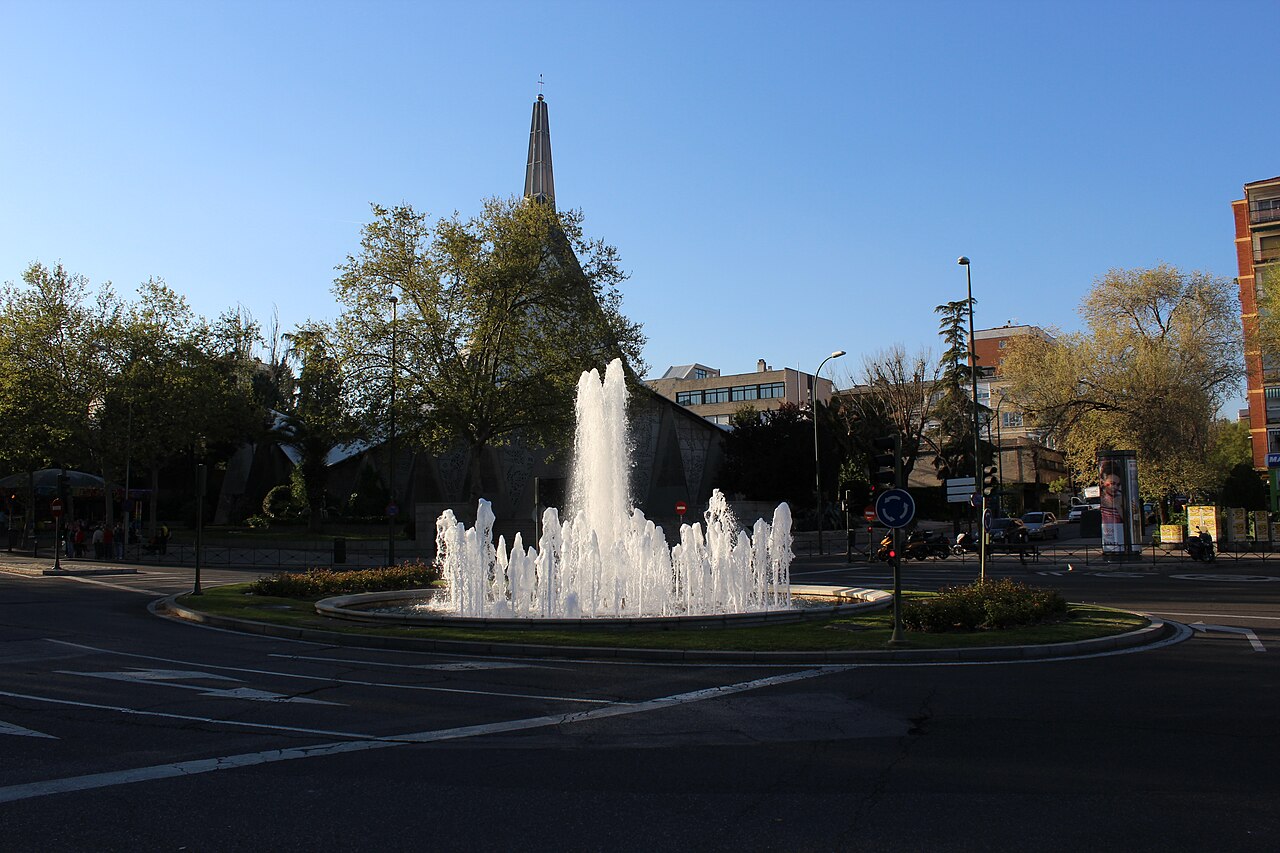 A photograph of Plaza de la Virgen
