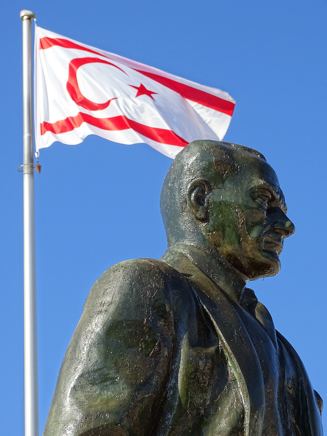 A photograph of Atatürk Heykeli
