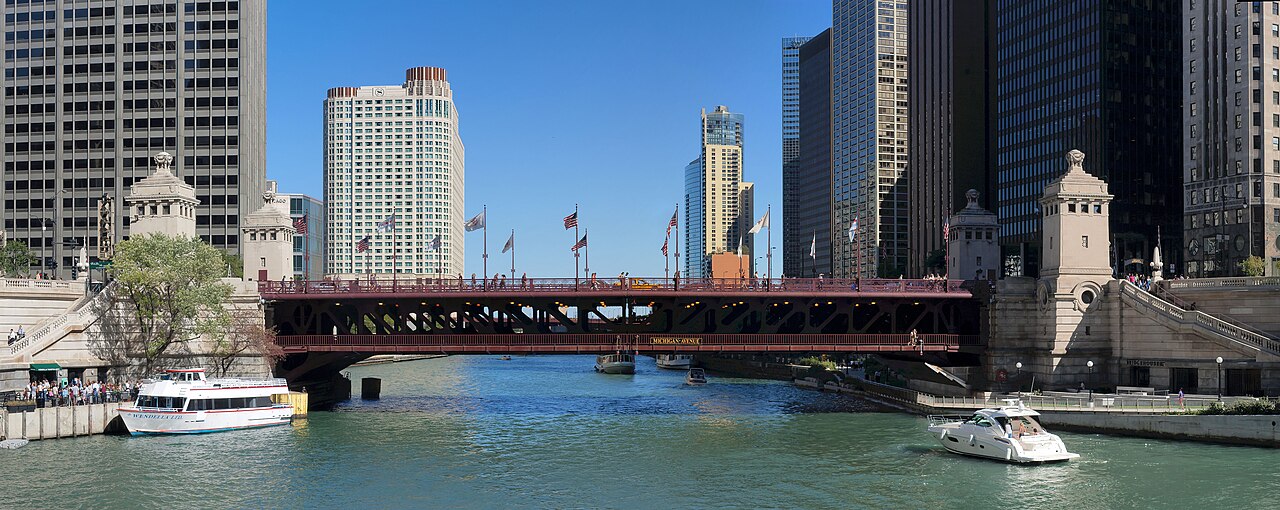Michigan Avenue Köprüsü