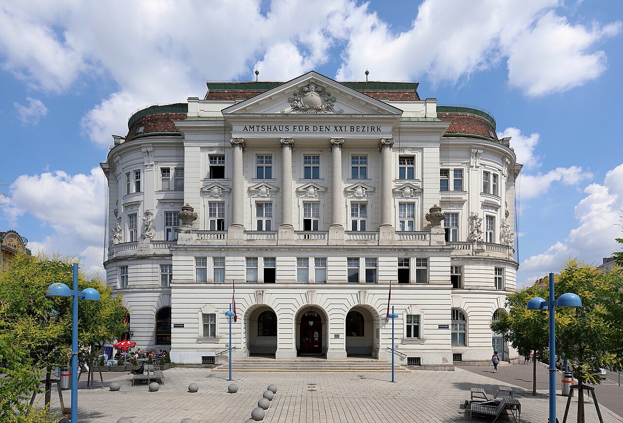 Amtshaus für den 21. Bezirk