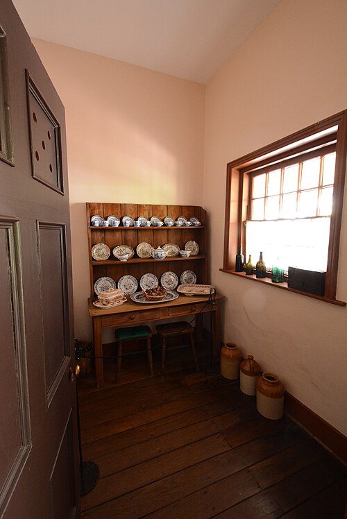 Experiment Farm Cottage