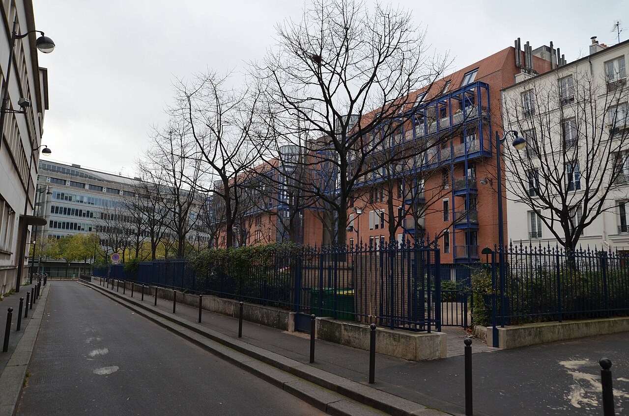 Praça Philippe-Farine