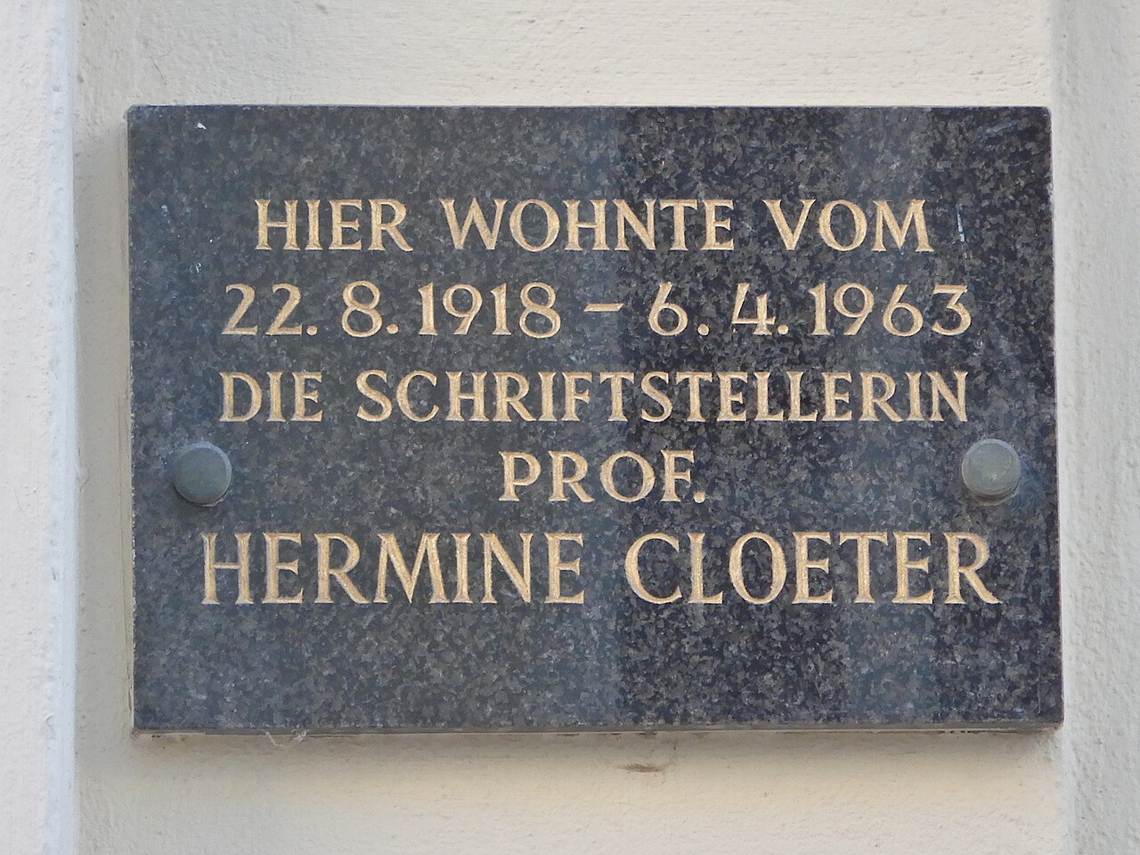 Gedenktafel für Hermine Cloeter