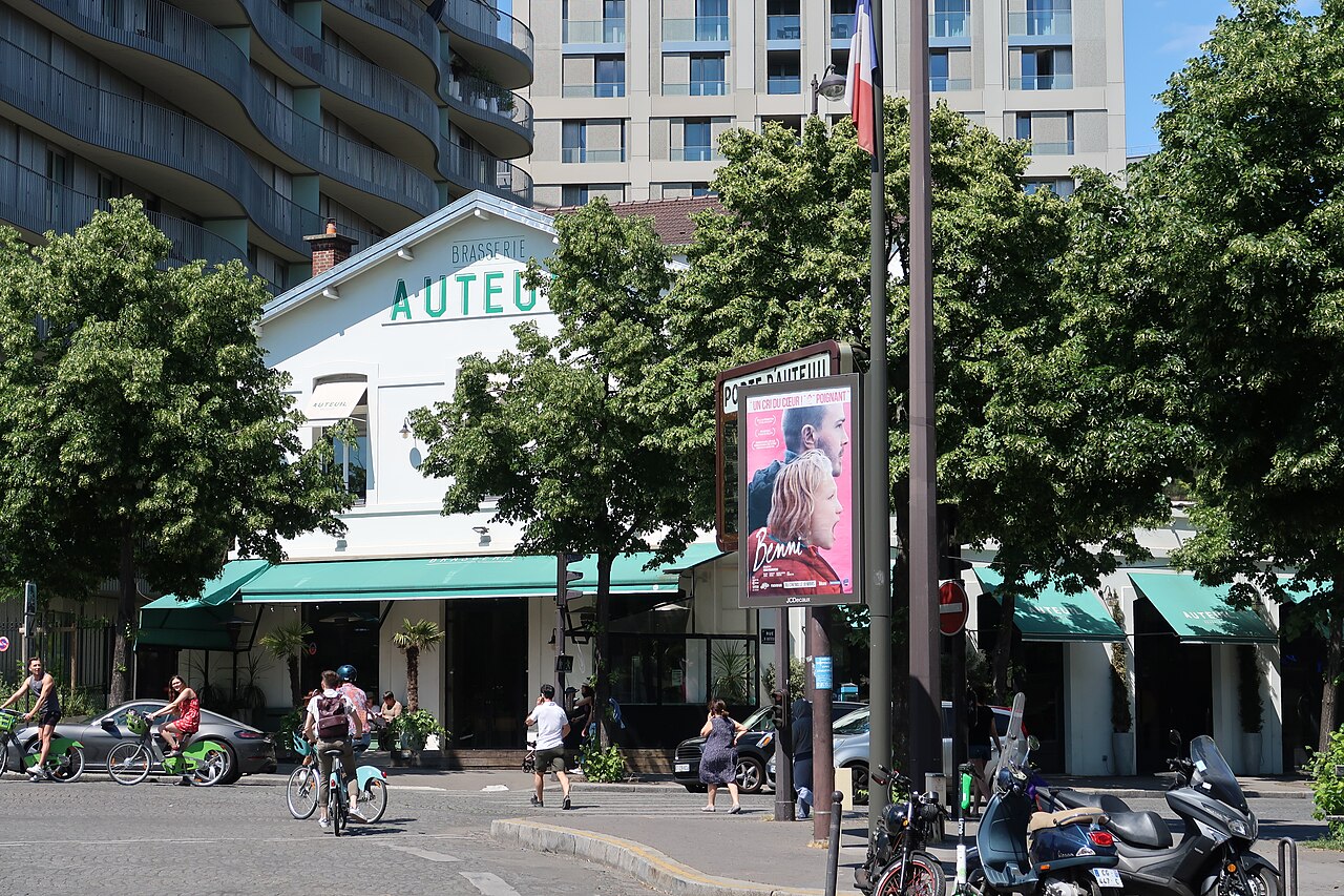 Auteuil Brasserie