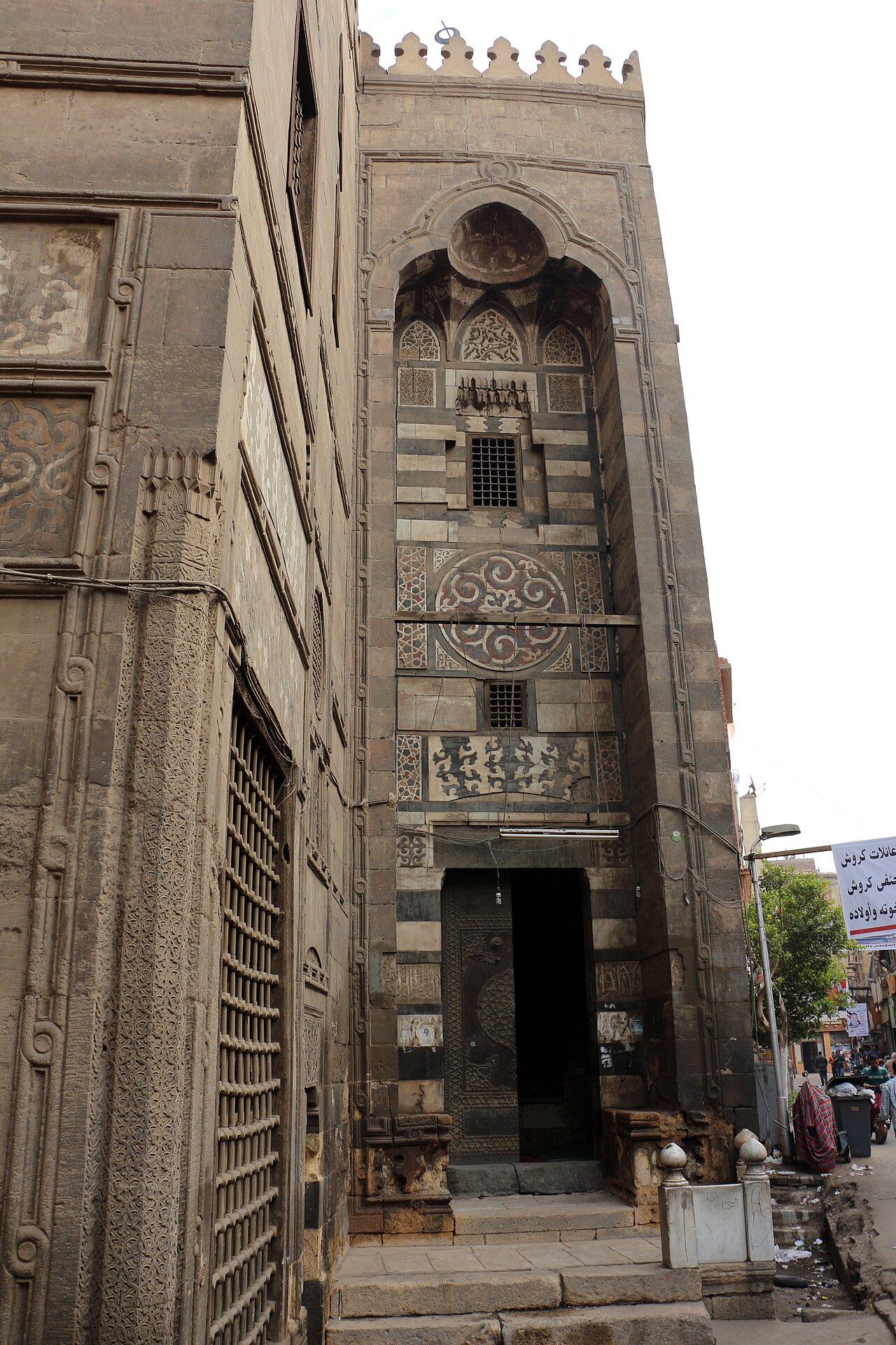 Amir Qijmas al-Ishaqi Mosque