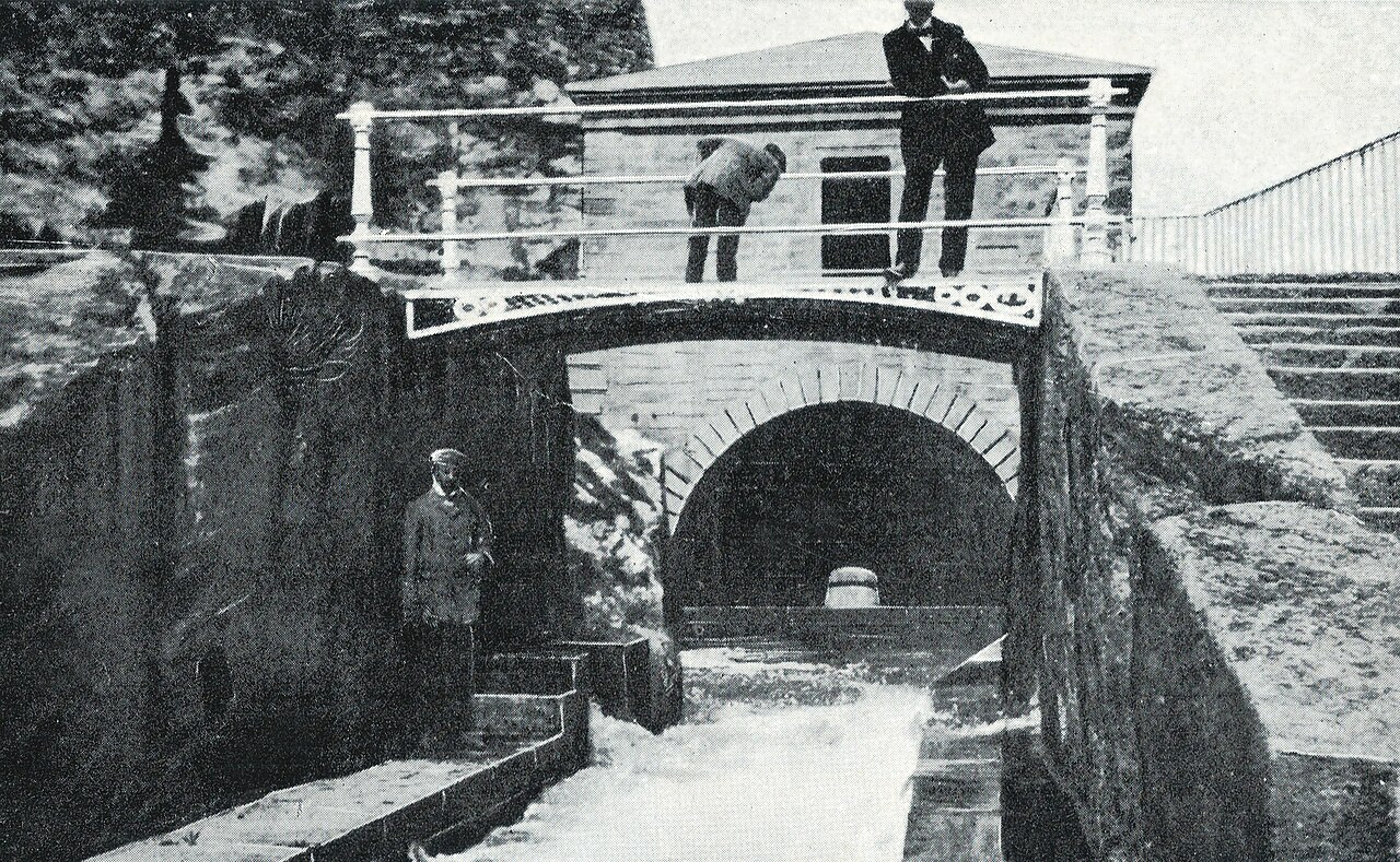Ein Foto von Canal Bajo de Madrid