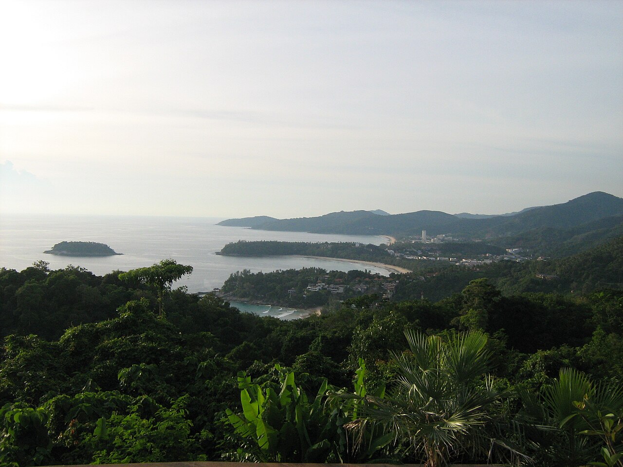 Ein Foto von Karon View Point