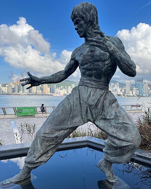 Statue of Bruce Lee