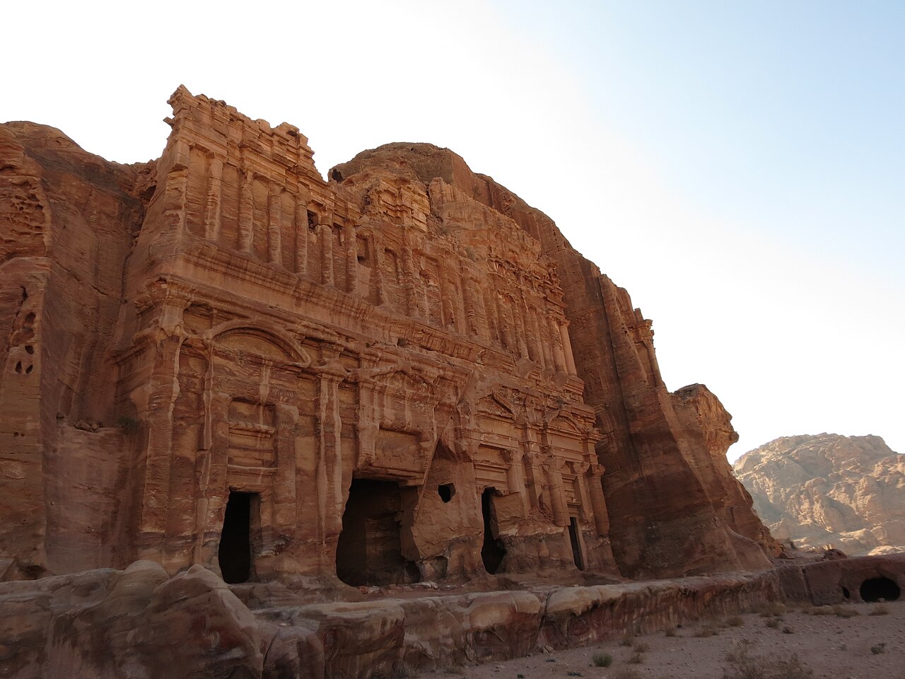 Saray Mezarı (Petra) fotoğrafı