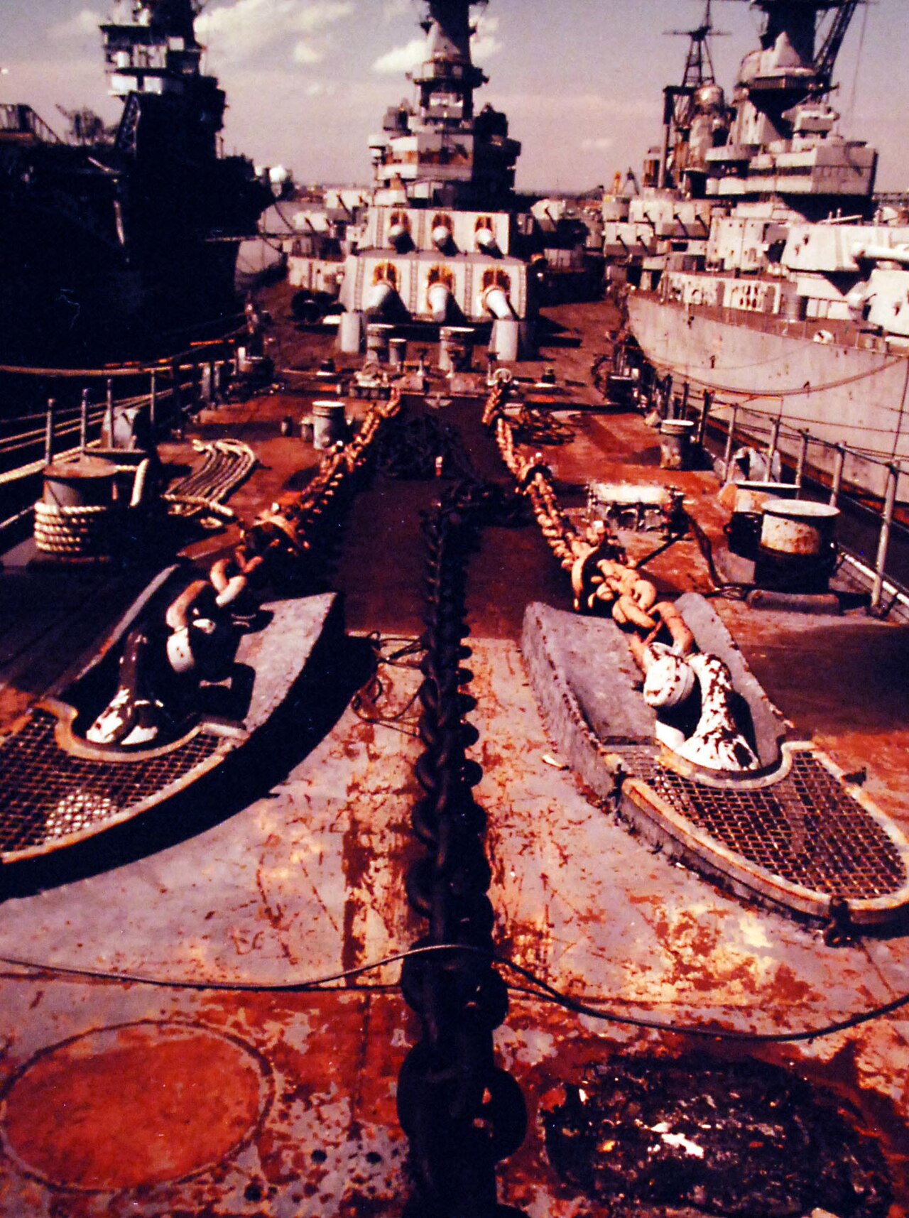 Uma fotografia de USS Intrepid