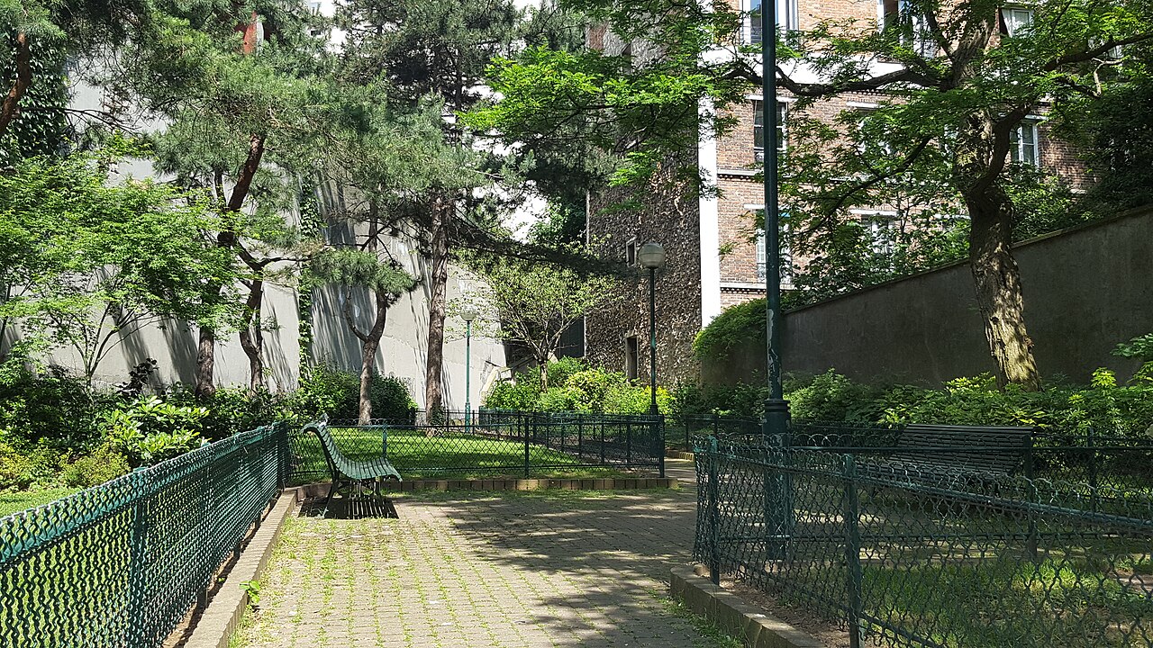 Piazza Eugénie-Cotton