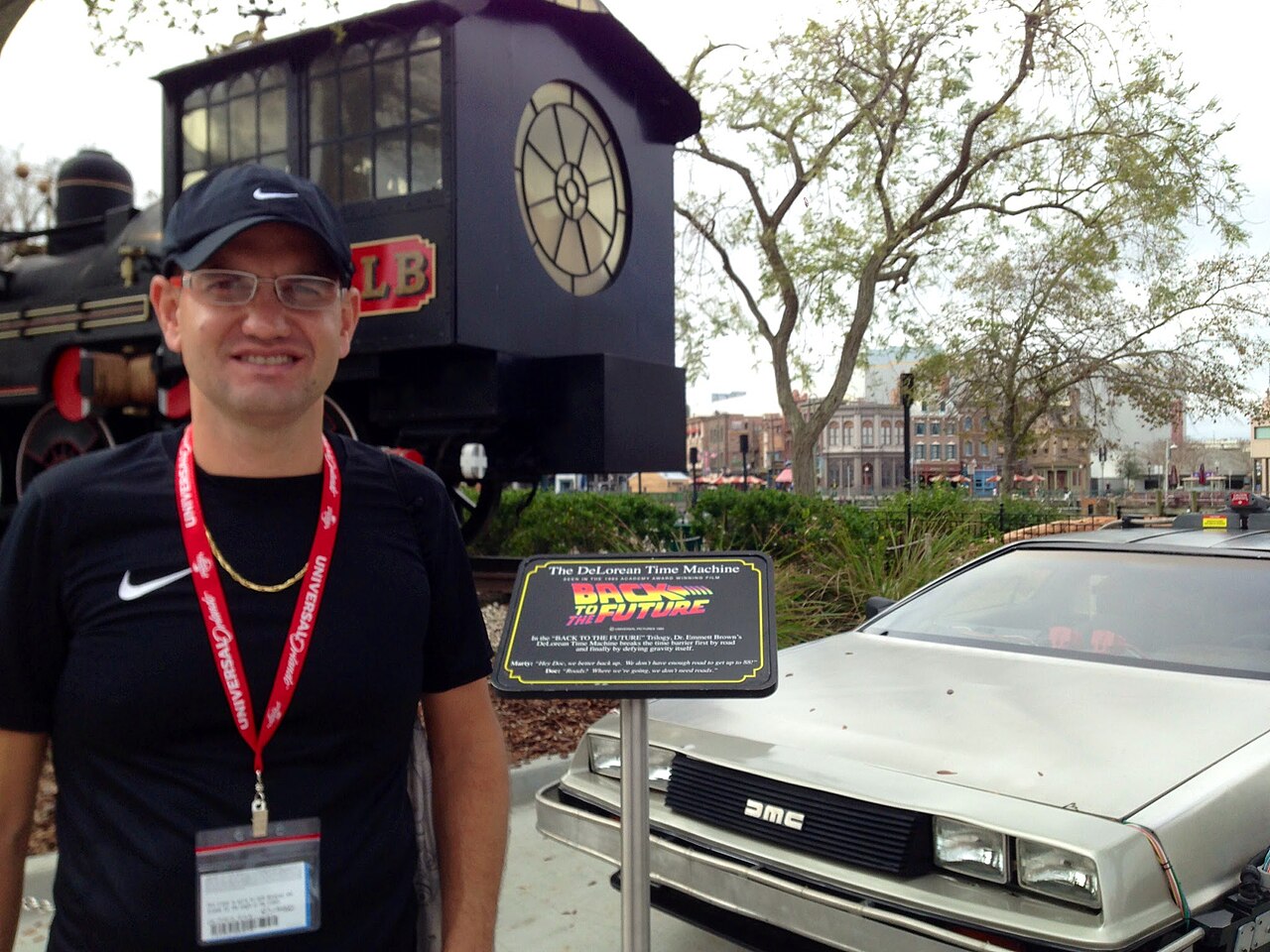 The DeLorean Time Machine