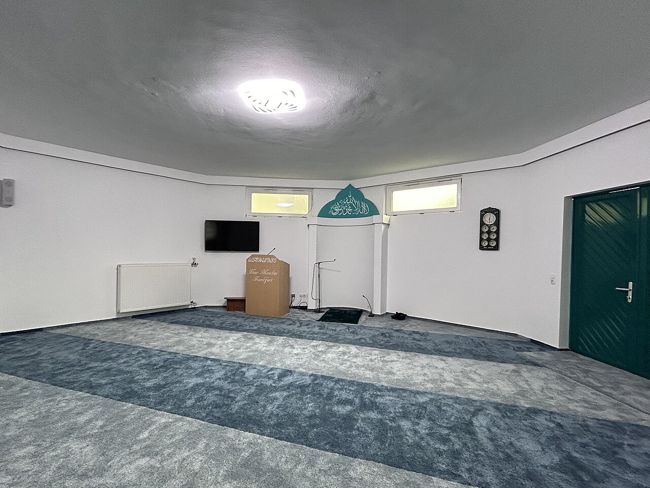 Masjid Noor (Mosque) fotoğrafı