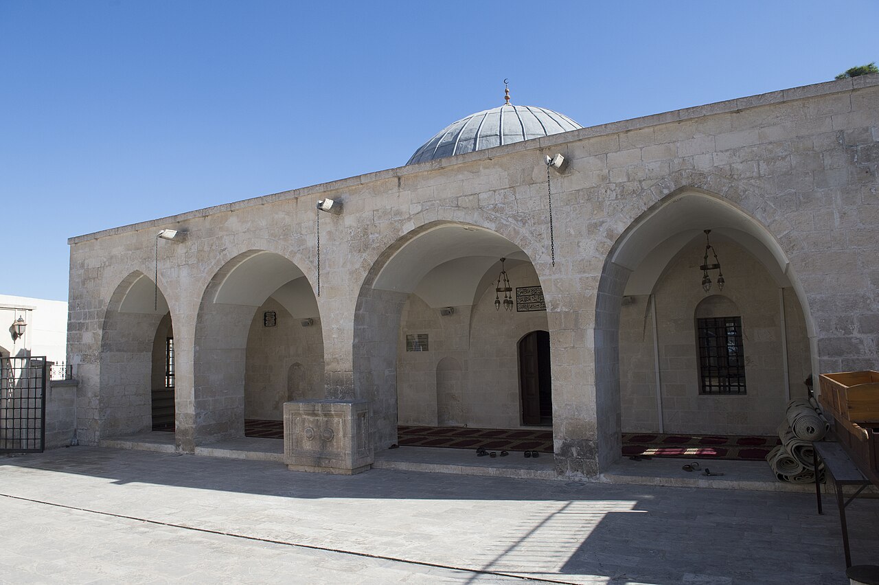 صورة جامع حاجي عبد الرحمن آغا