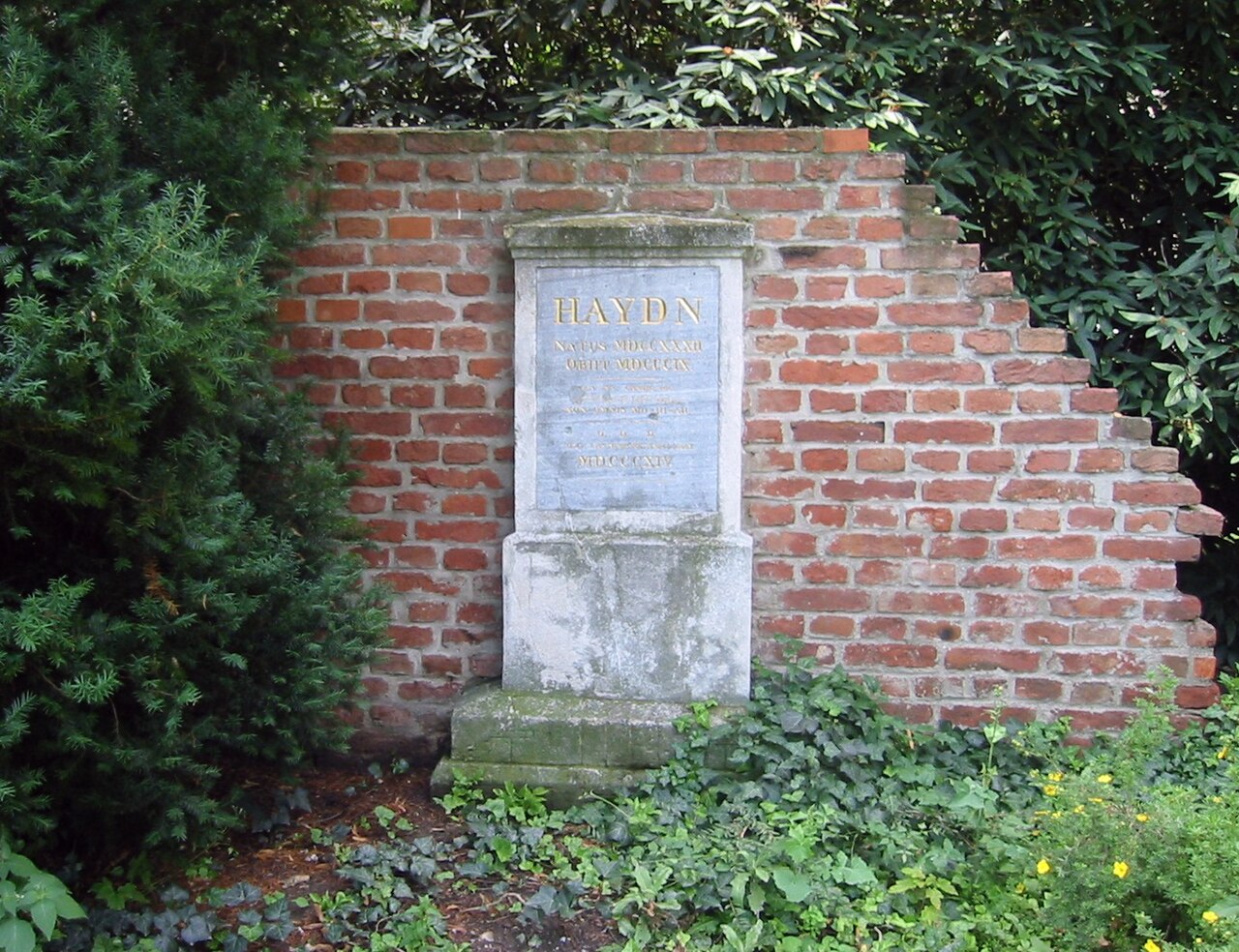 Grave stone Joseph Haydn