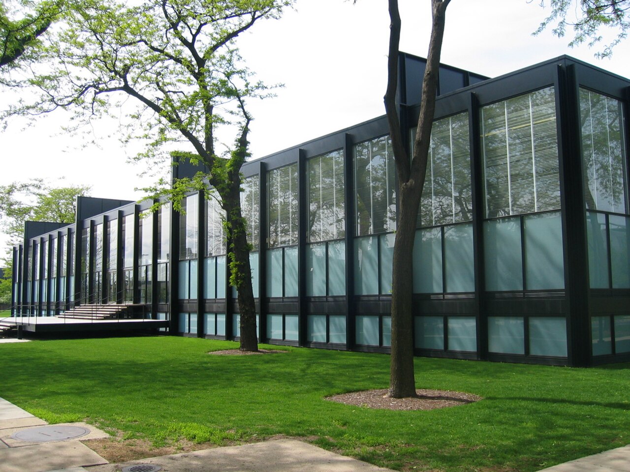 Une photographie de Crown Hall