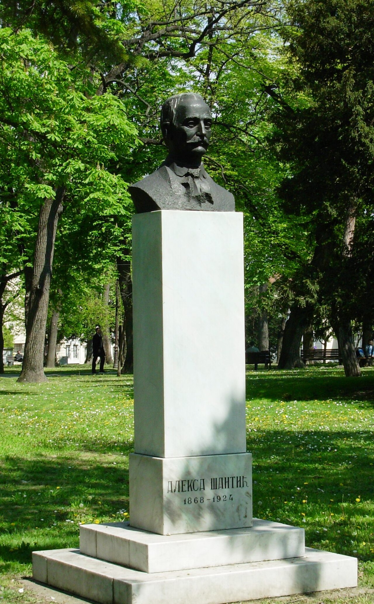 Buste d'Aleksa Šantić