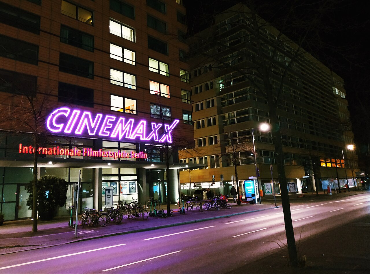 Cinemaxx Theater fotoğrafı