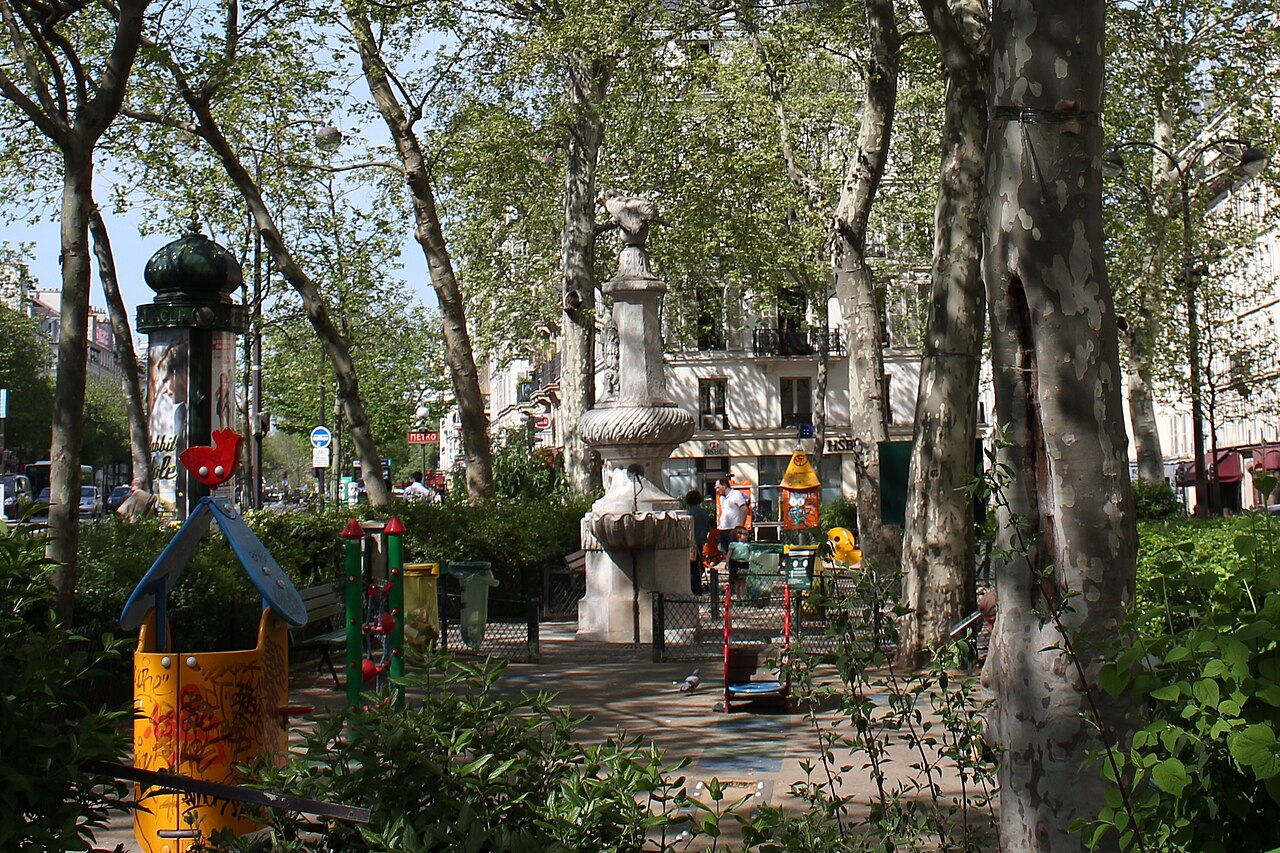 パスドゥルー広場公園