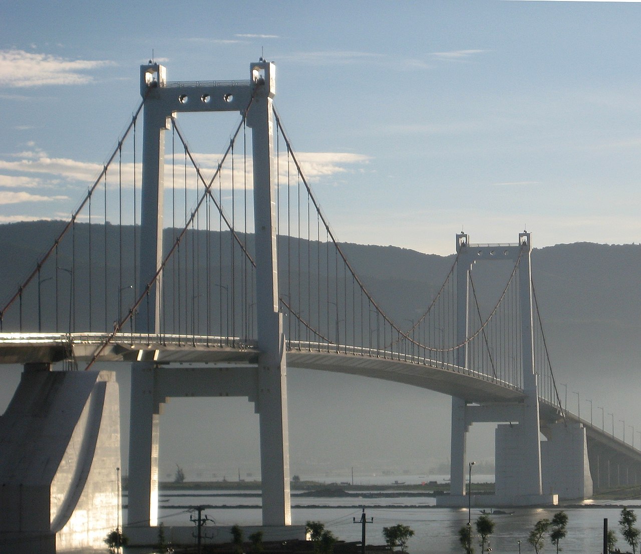 A photograph of Thuan Phuoc Bridge