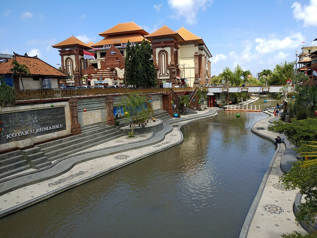 A photograph of Pasar Badung