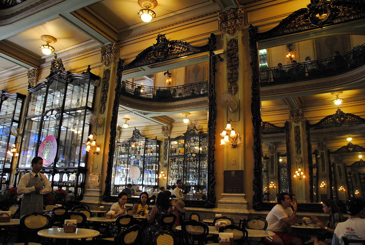A photograph of Confeitaria Colombo