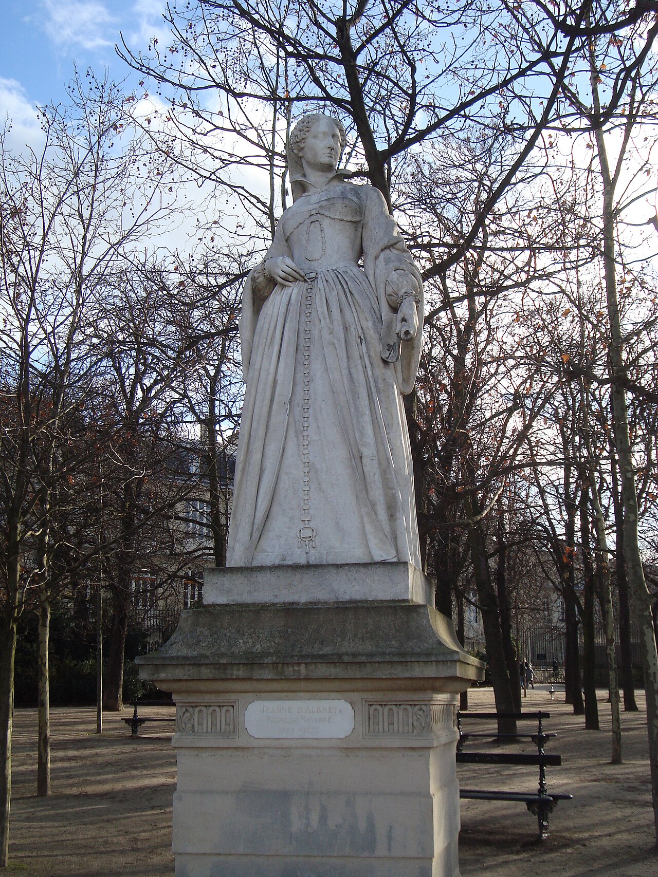 Jeanne d'Albret Heykeli