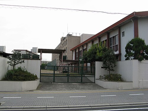 大阪市立佃中学校