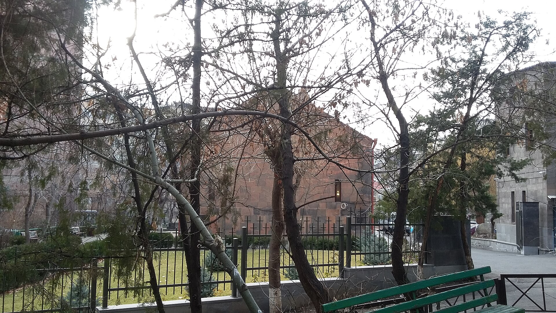 S. Zoravor Kilisesi