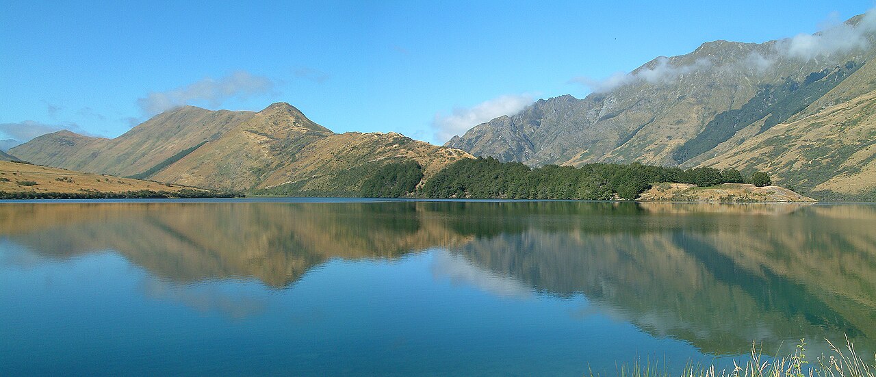 Una fotografía de Moke Lake
