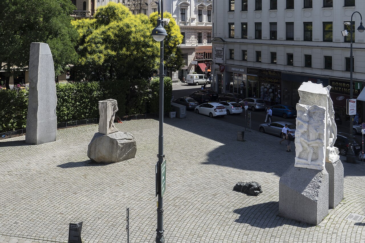 Monument against war and fascism
