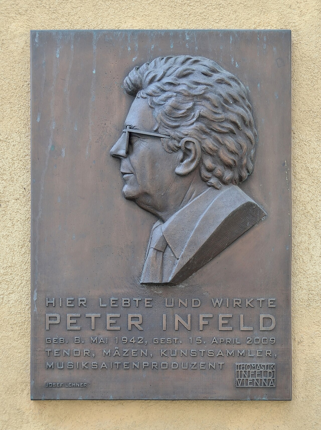 Targa commemorativa per Peter Infeld