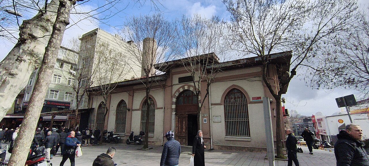 جامع حسام بيه