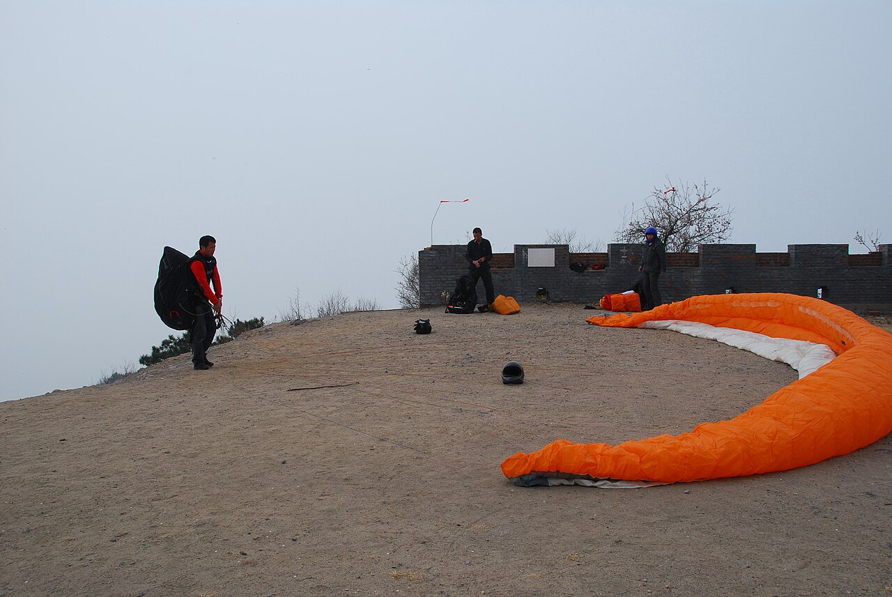 Uma fotografia de Ming Tombs
