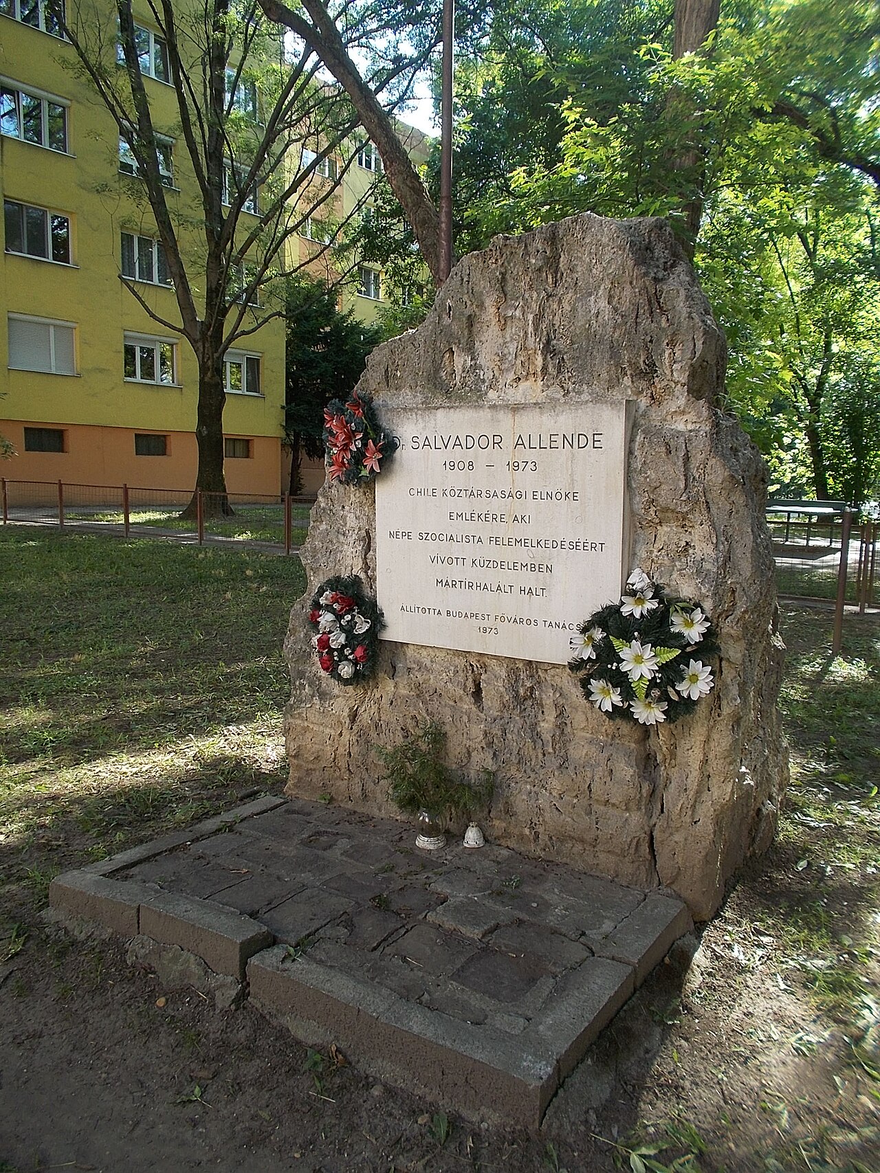 The Stone of Rememberance fotoğrafı