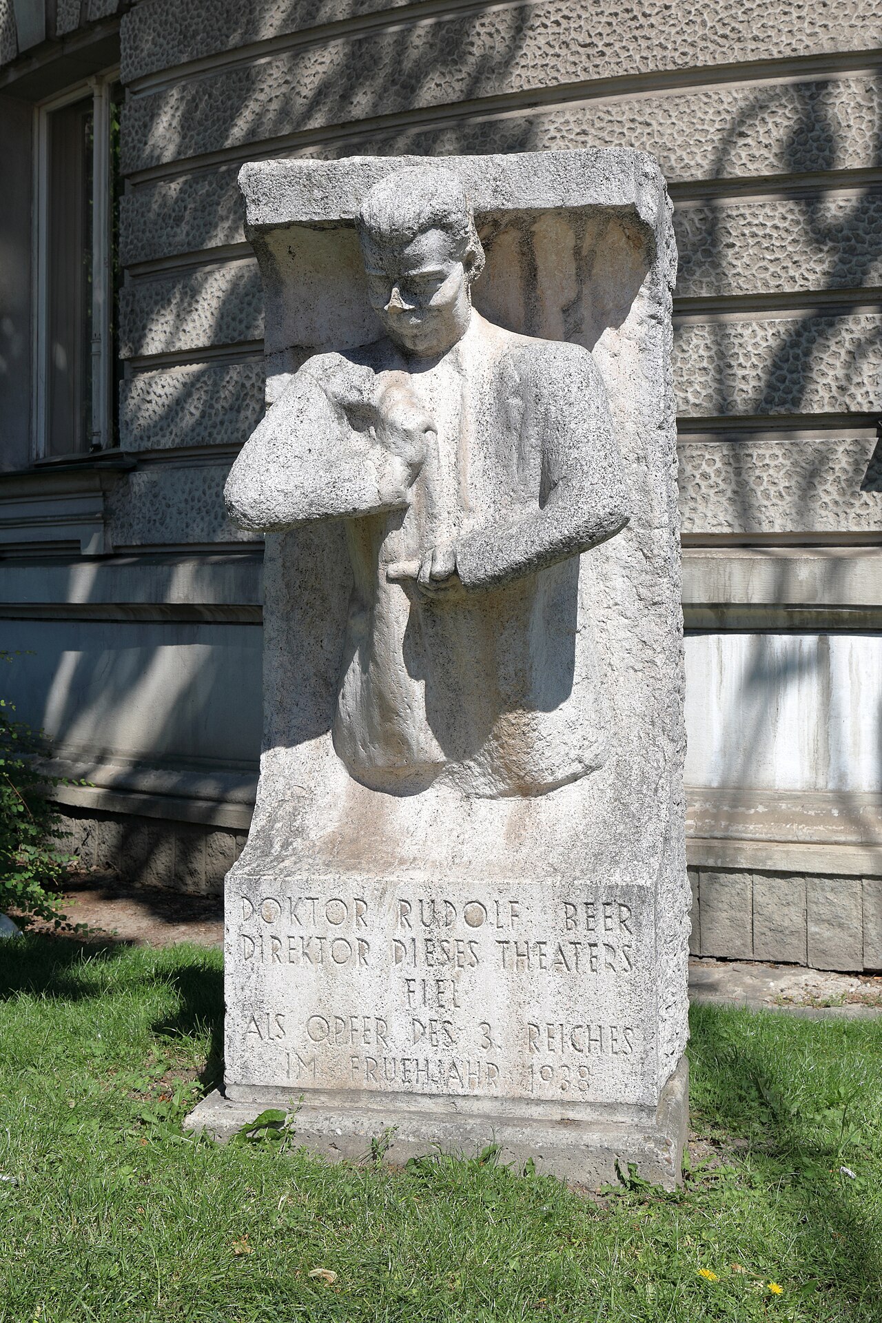 Monumento a Rudolf Beer