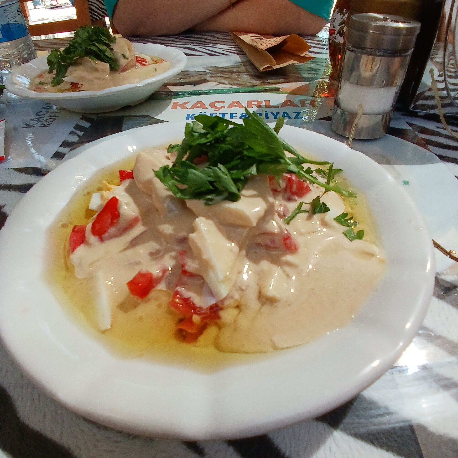 Piyaz con tahini — foto ilustrativa