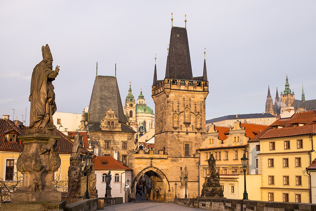 Malá Strana Köprü Kulesi