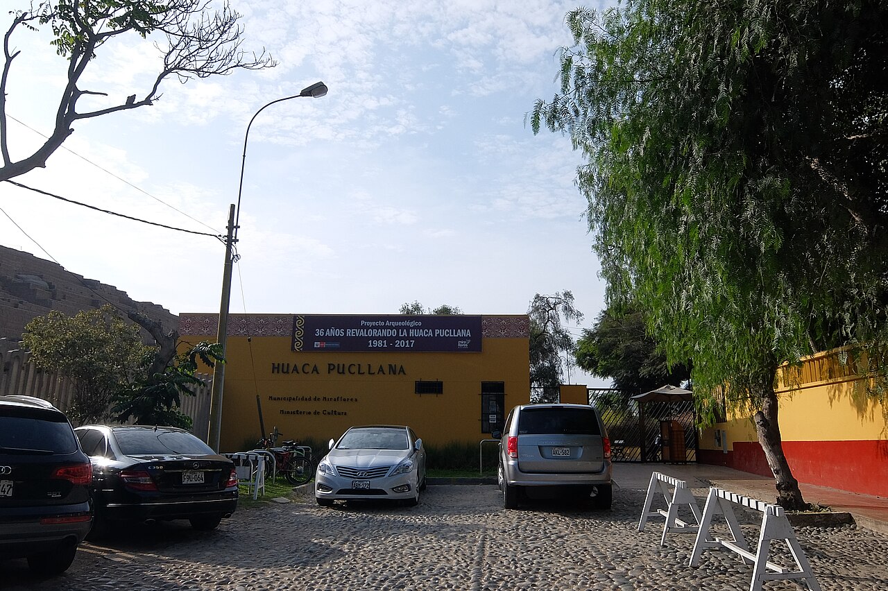 Una fotografía de Museo de Sitio Pucllana