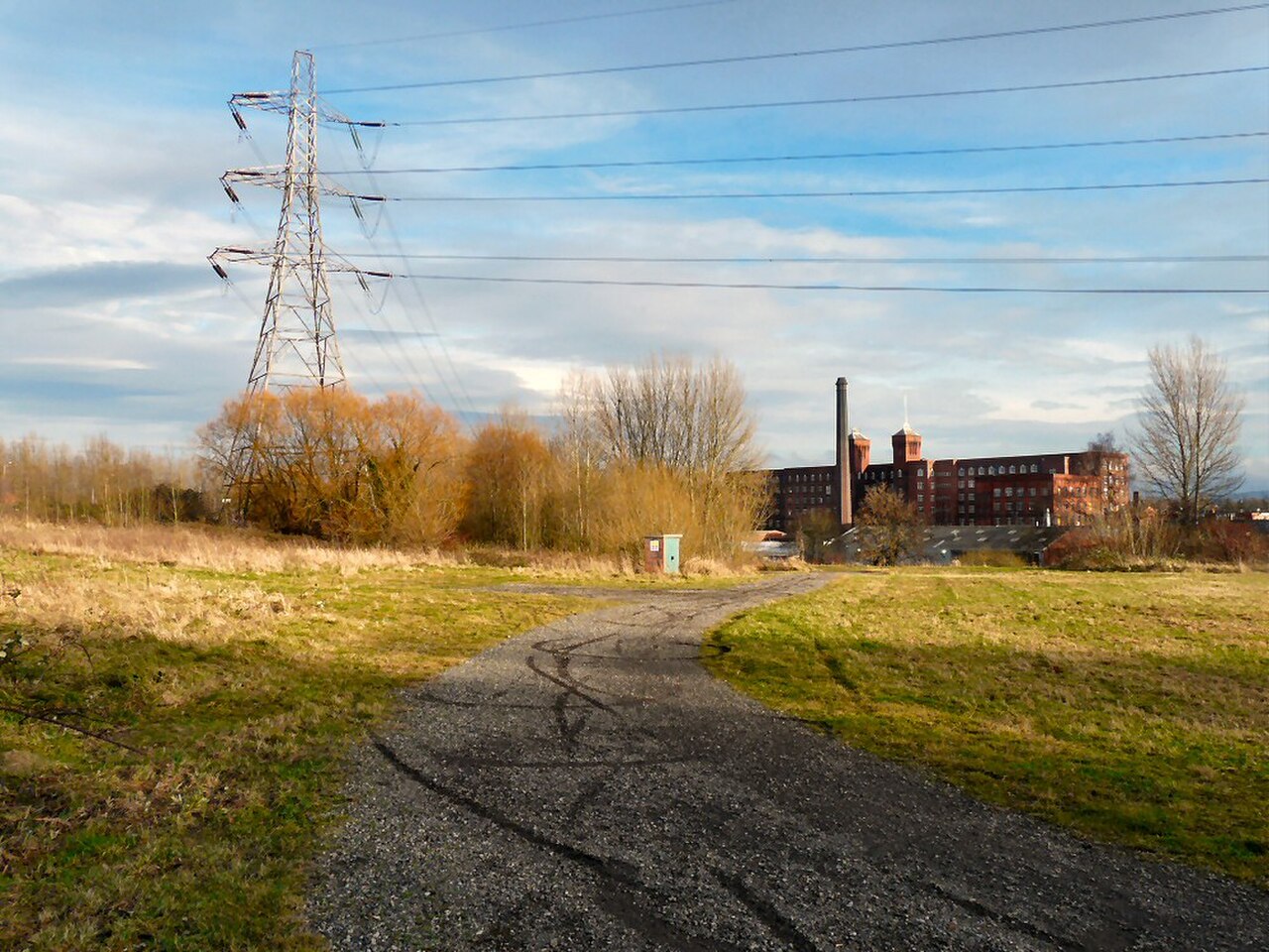 Meadow Mill ve Güneybatıdaki Uzun Kanadı fotoğrafı