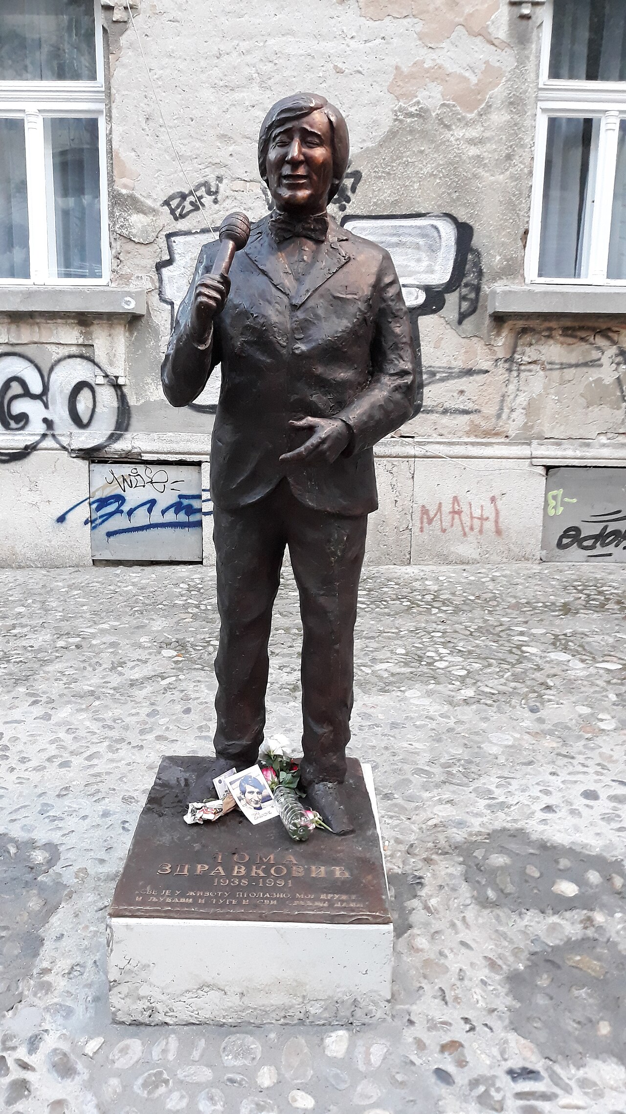 Monumento a Toma Zdravković em Belgrado