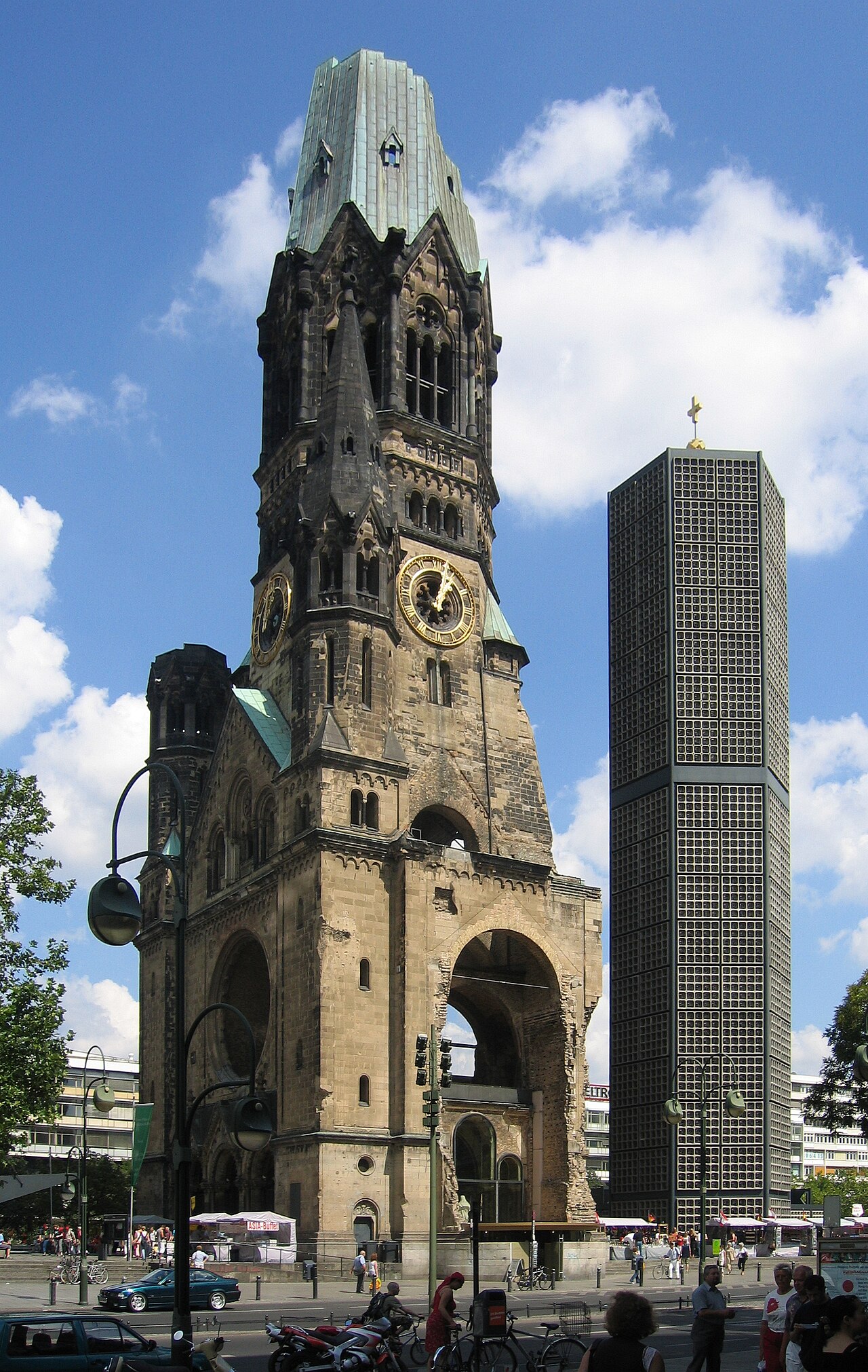 A photograph of Kaiser-Wilhelm-Gedächtniskirche