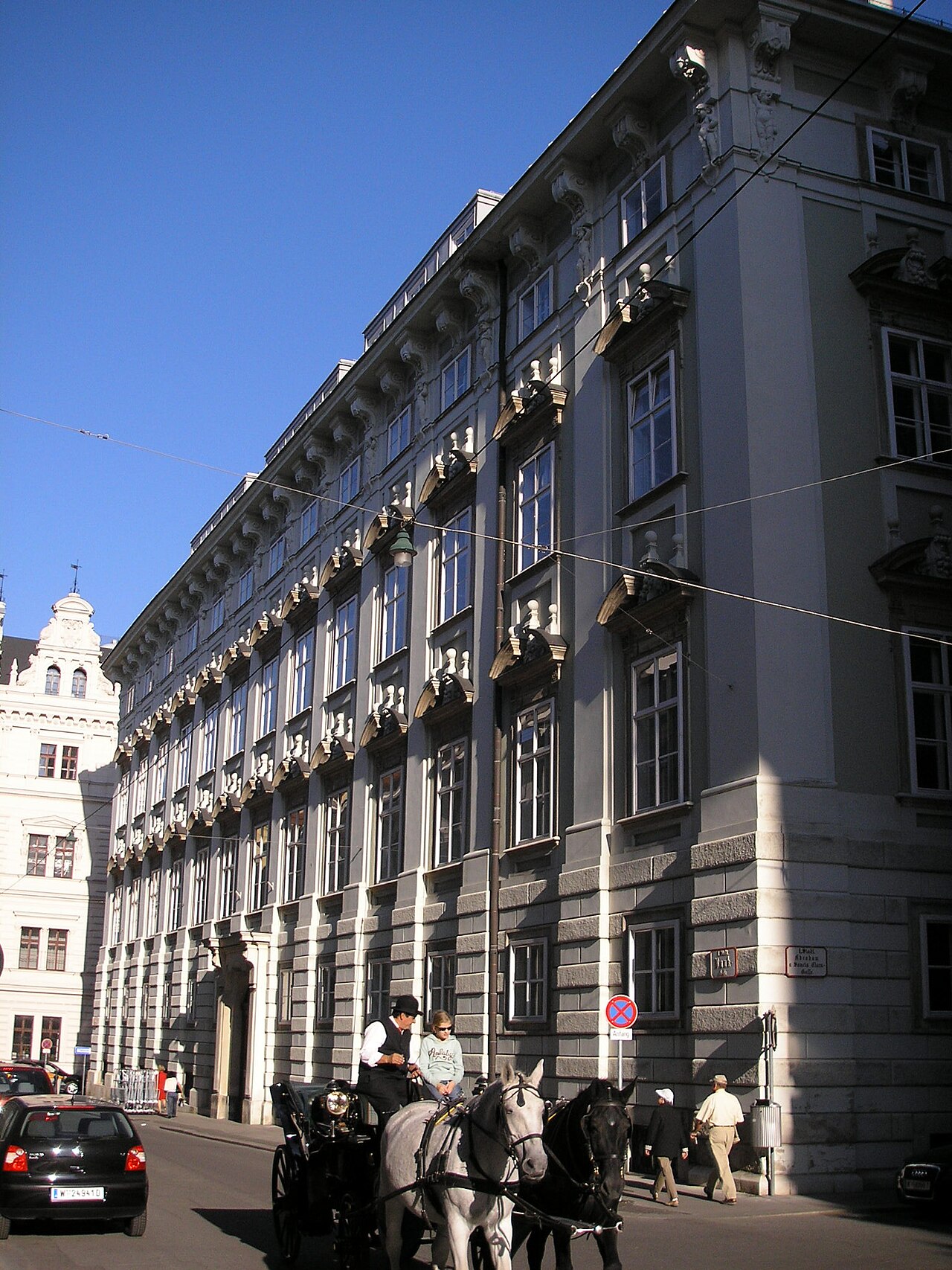 Palazzo Starhemberg (Minoritenplatz)