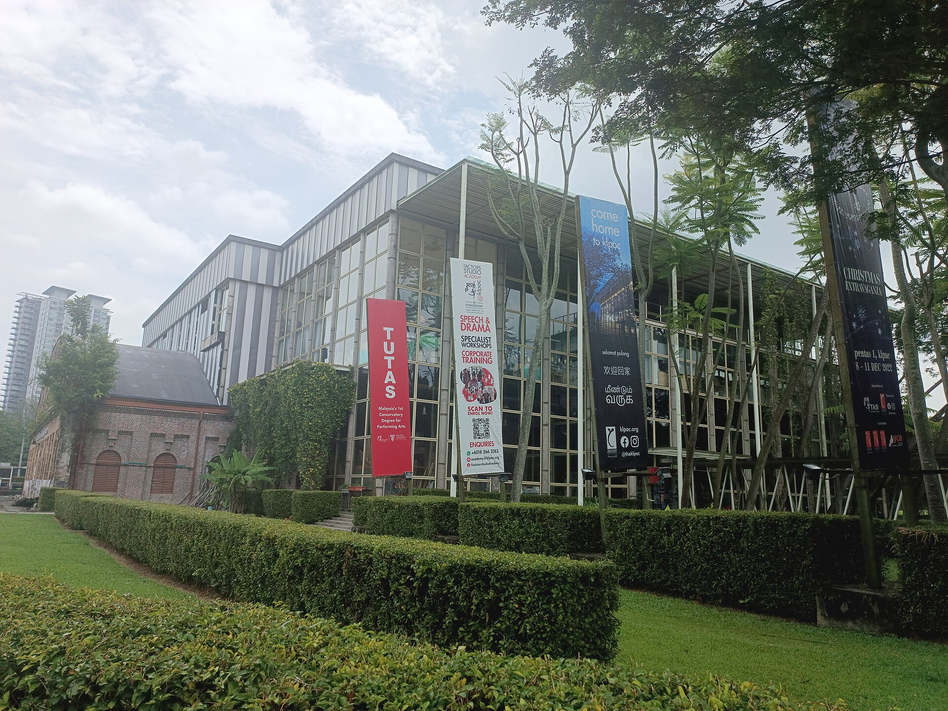 Kuala Lumpur Performing Arts Centre