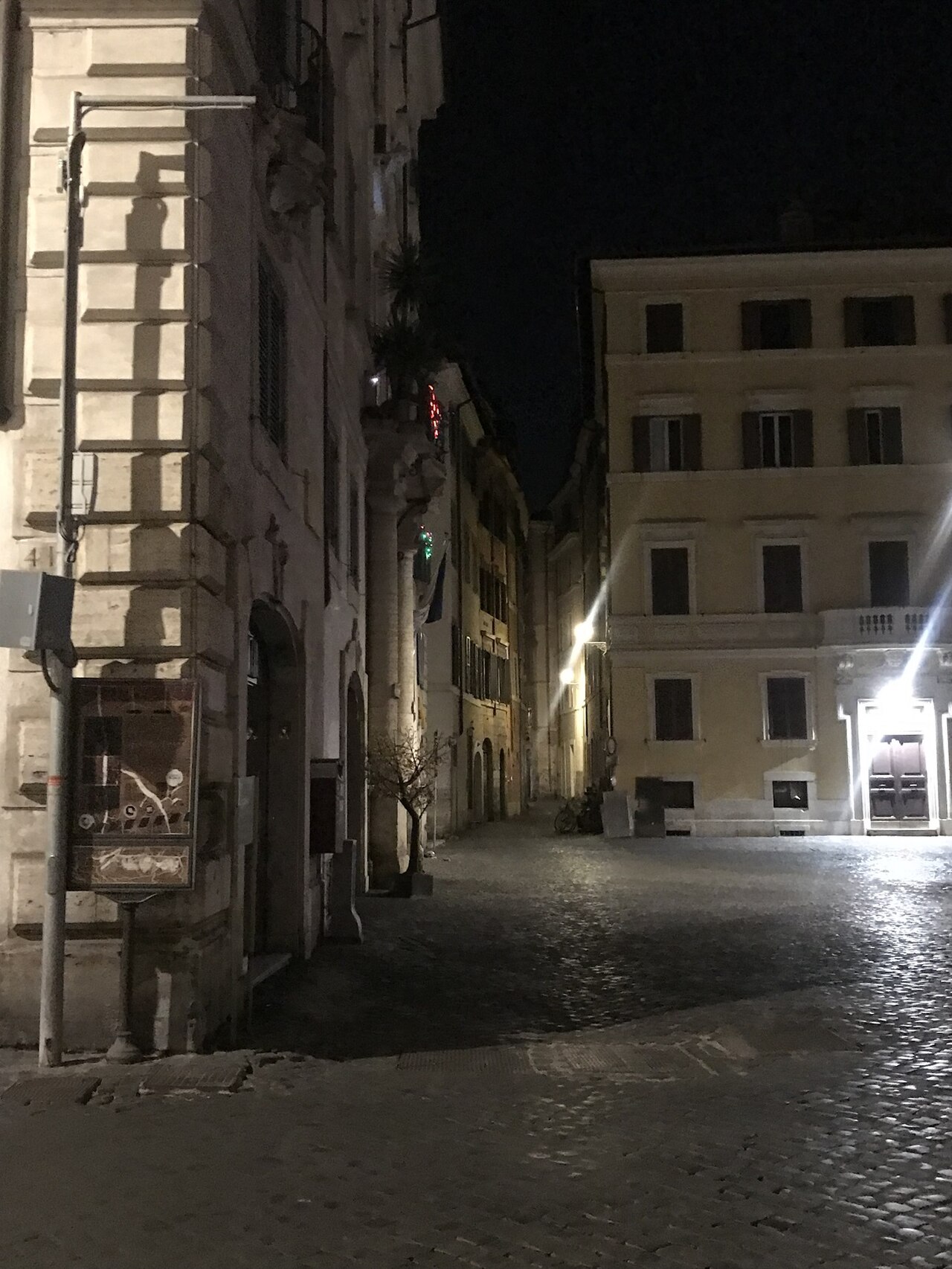 A photograph of Piazza Farnese