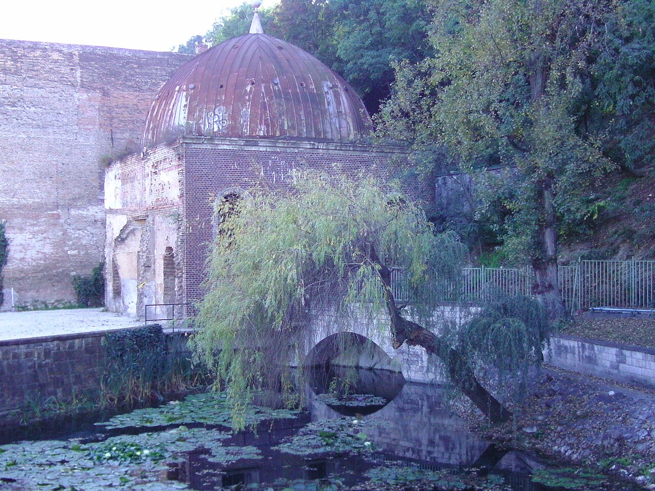 Ein Foto von Molnár-János-Höhle