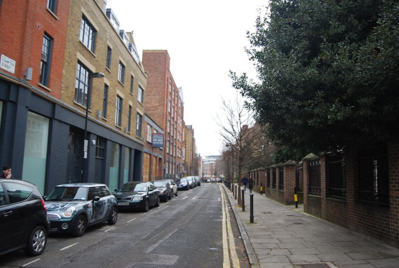 Compton Park fotoğrafı